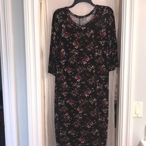 Black,small flowers slim fitting dress knee length